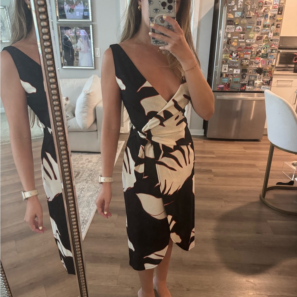 H&M Elegant Black and Cream Wrap Dress